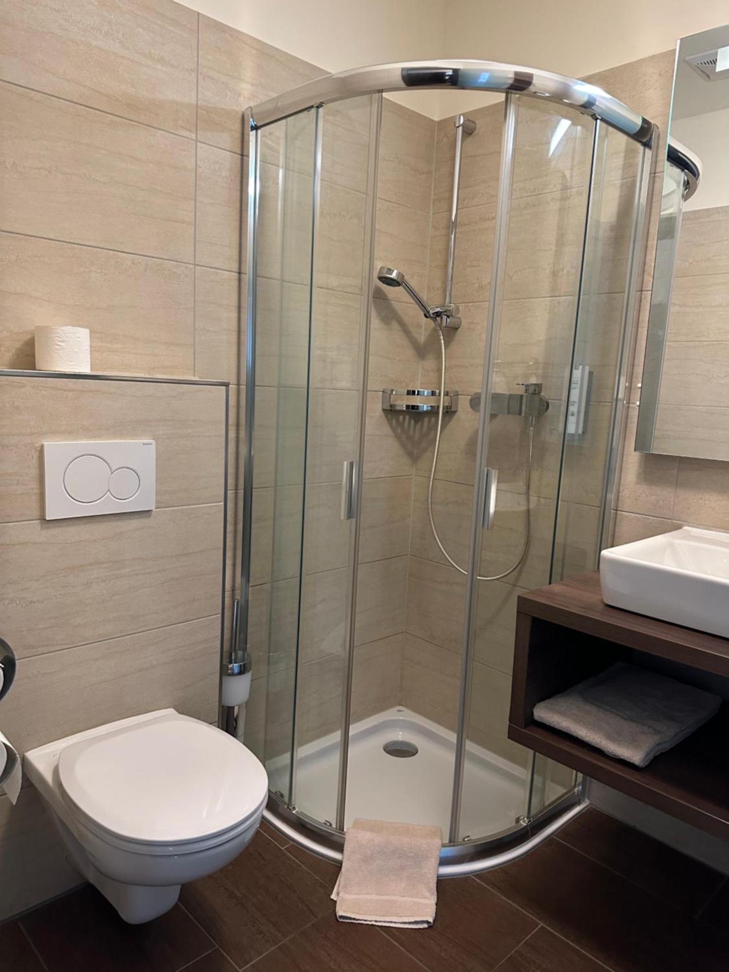 Hotel Da Gustavo Lamprechtshausen Екстериор снимка